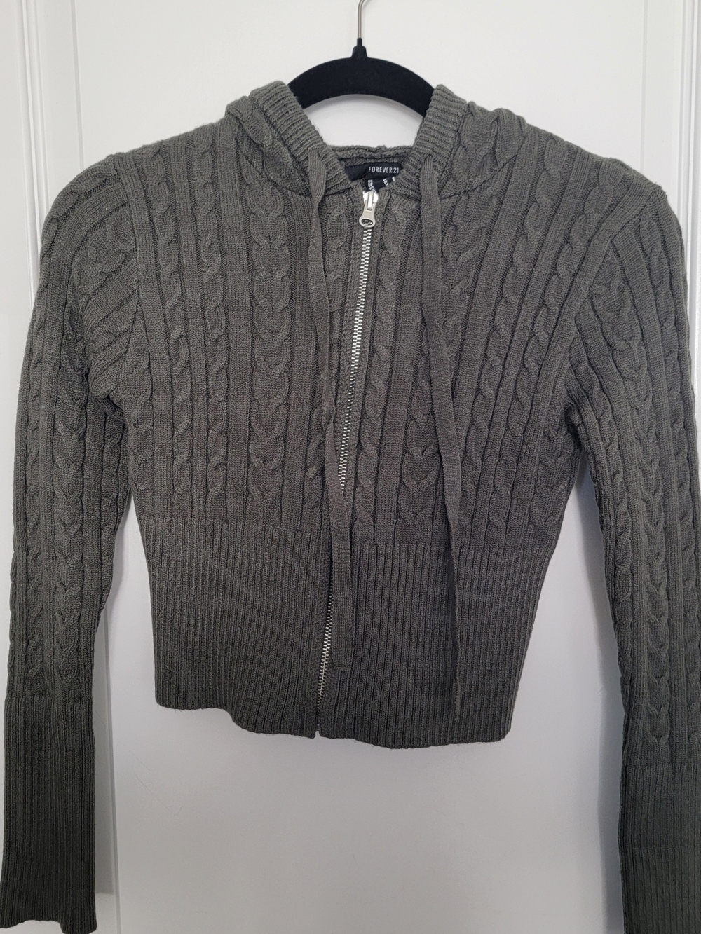 Forever 21 Olive Gray Cable-Knit Cropped Zip Hoodie Cardigan